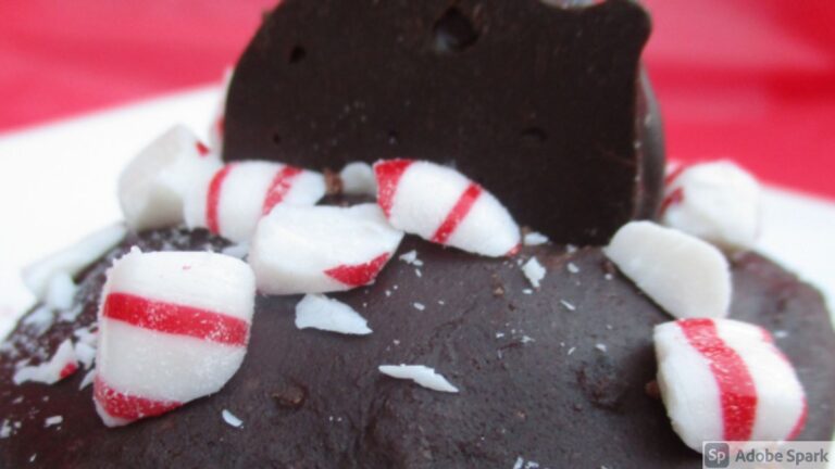 Easy Chocolate Peppermint Cupcakes