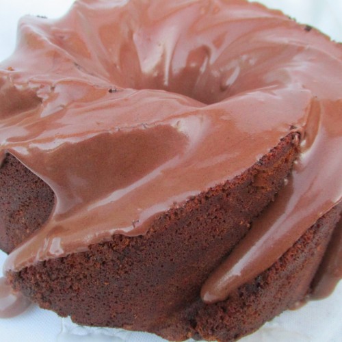 3 Vintage Chocolate Pound Cakes From Southern Living