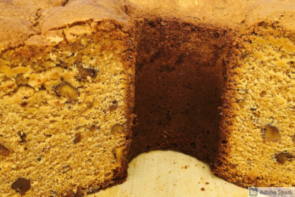 Caramel Pound Cake With Nuts And Brown Sugar