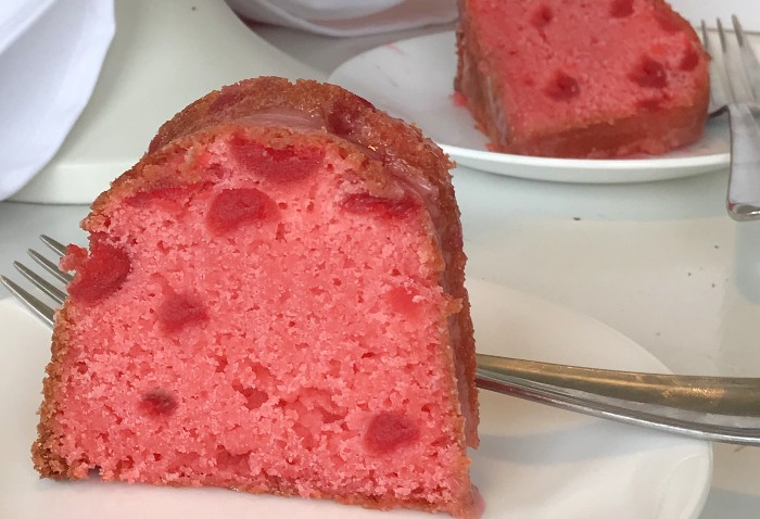 Best Cherry Pound Cake Recipe